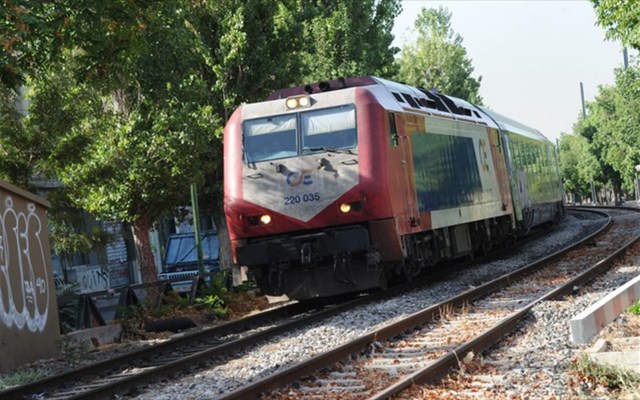 Καθυστερήσεις δρομολογίων τρένων λόγω 2ωρης στάσης εργασίας την Κυριακή